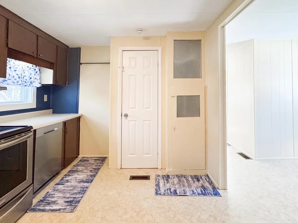 2 Camden Street Terrace Rockland ME 04841