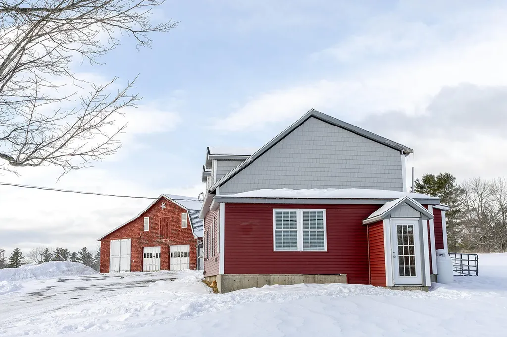 66 & 67 Bailey Hill Road Cambridge ME 04923
