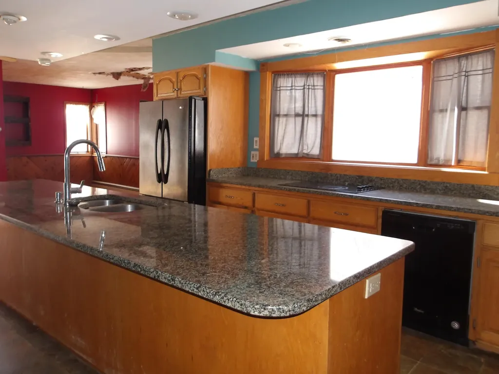 15 Garfield Street Madison ME 04950
