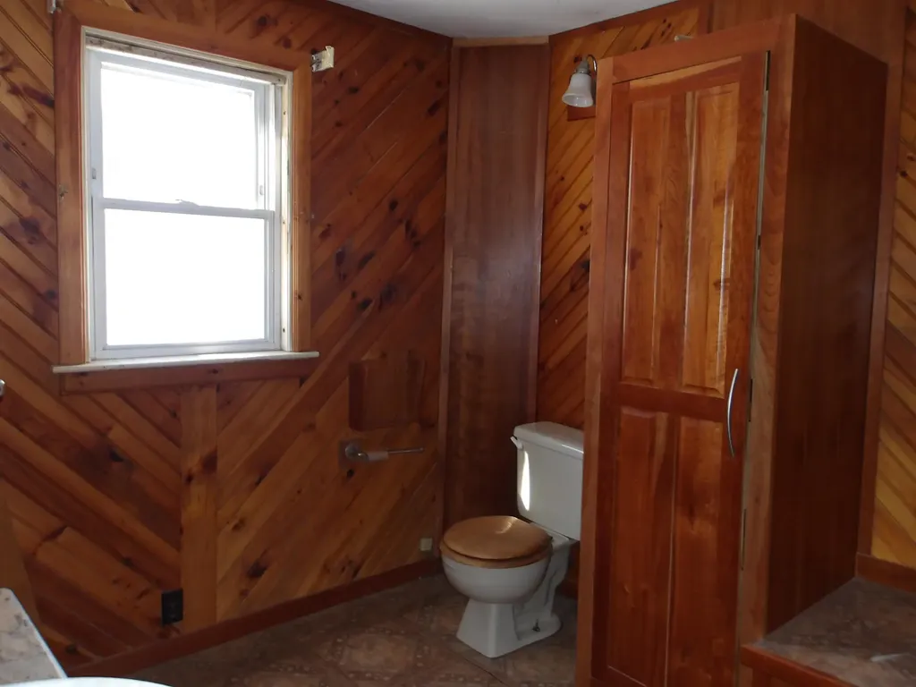 15 Garfield Street Madison ME 04950