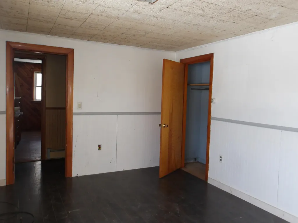 15 Garfield Street Madison ME 04950