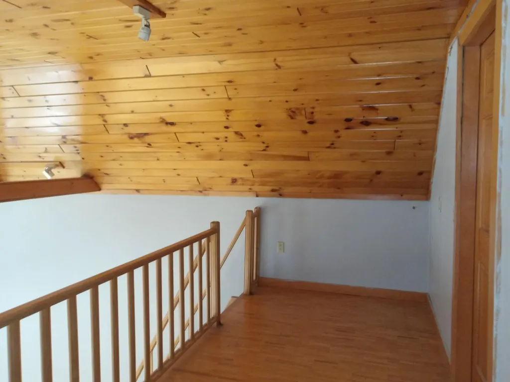 15 Garfield Street Madison ME 04950
