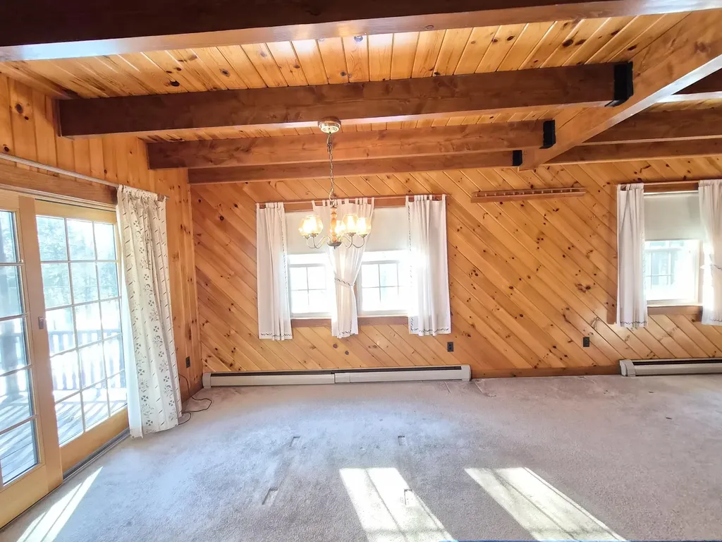 252 Maple Avenue Farmington ME 04938