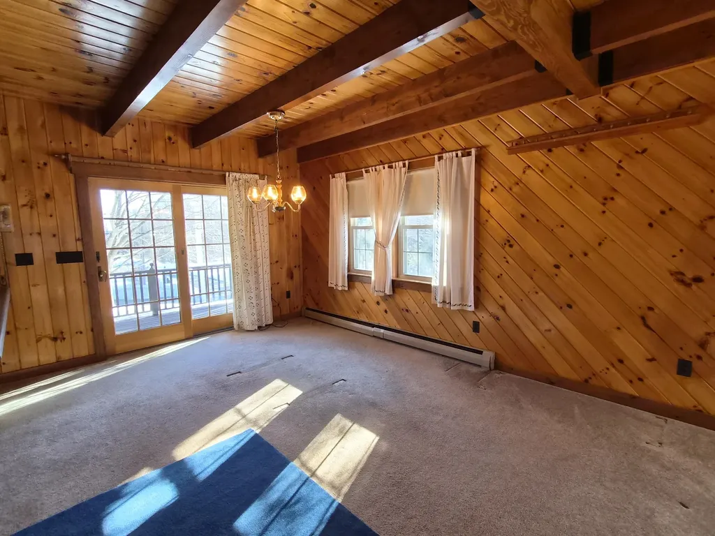 252 Maple Avenue Farmington ME 04938