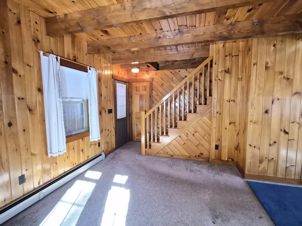 252 Maple Avenue Farmington ME 04938