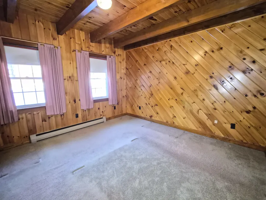 252 Maple Avenue Farmington ME 04938