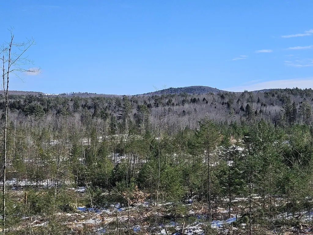 M10 L25-a Cahoon Road Chesterville ME 04938