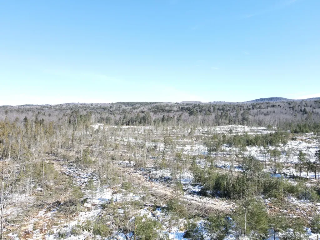 M10 L25-a Cahoon Road Chesterville ME 04938
