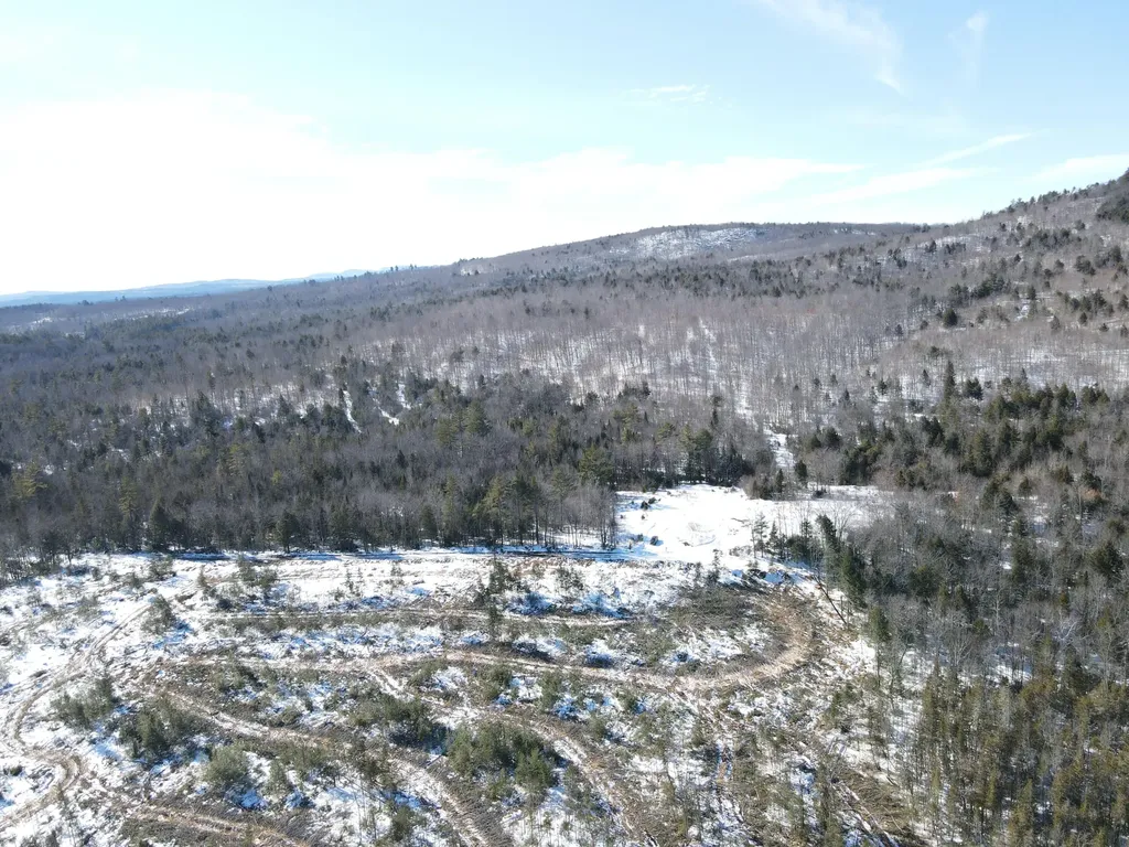 M10 L25-a Cahoon Road Chesterville ME 04938