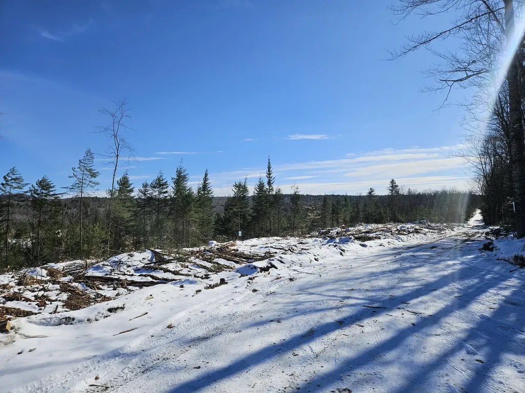M10 L25-a Cahoon Road Chesterville ME 04938