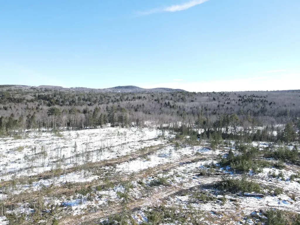 M10 L25-b Cahoon Road Chesterville ME 04938