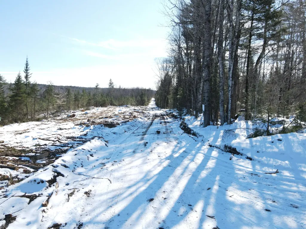 M10 L25-b Cahoon Road Chesterville ME 04938