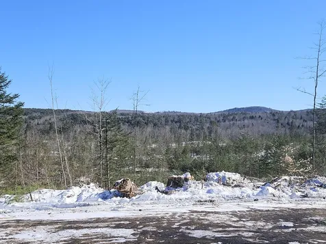 M10 L25-B Cahoon Road Chesterville ME 04938