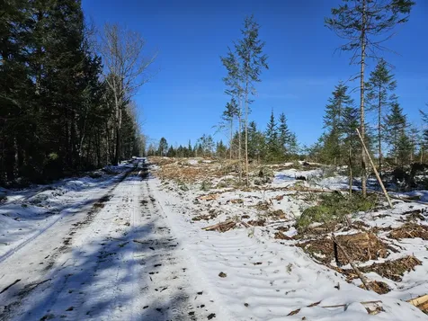 M10 L25-b Cahoon Road Chesterville ME 04938