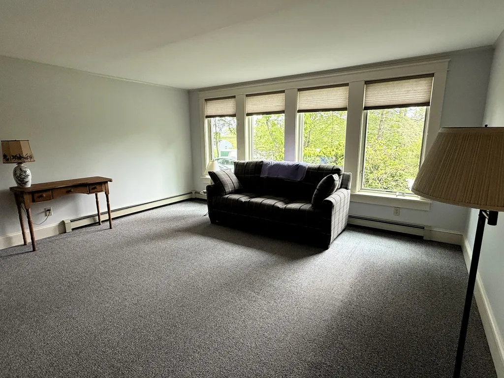 190 Belfast Road Camden ME 04843