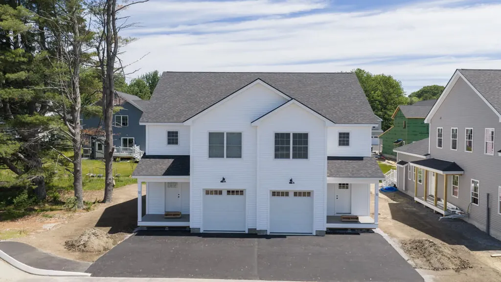 10 Hogan Circle Westbrook ME 04092