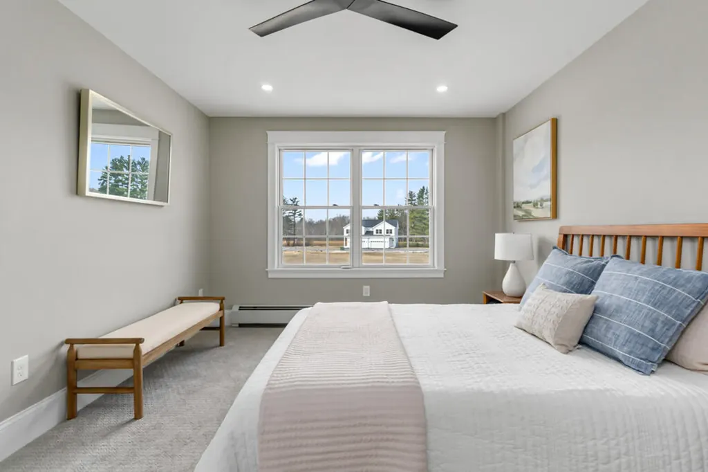10 Hogan Circle Westbrook ME 04092
