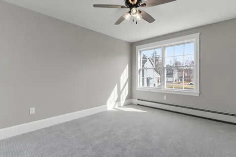 10 Hogan Circle Westbrook ME 04092