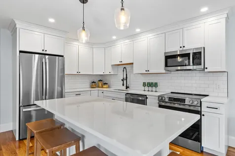 10 Hogan Circle Westbrook ME 04092