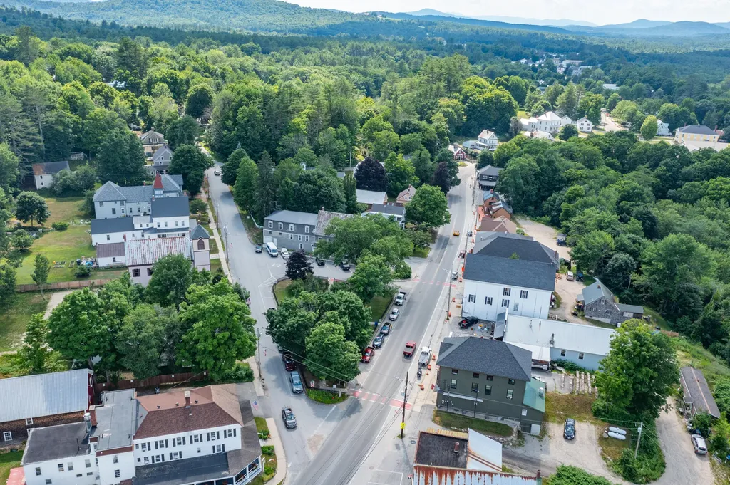 20 Main Street Cornish ME 04020