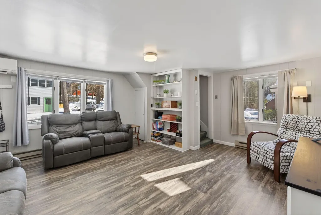 85-87 Taywood Road Auburn ME 04210
