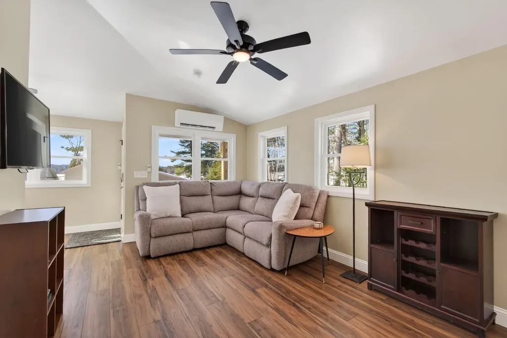 85-87 Taywood Road Auburn ME 04210