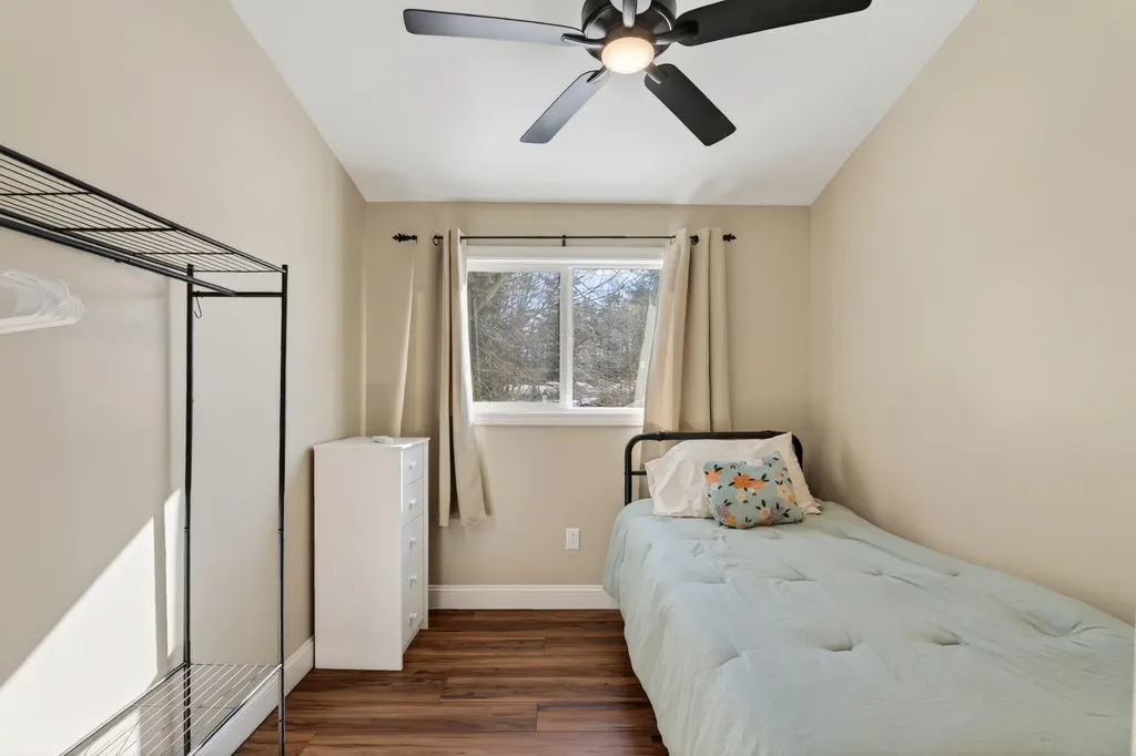 85-87 Taywood Road Auburn ME 04210