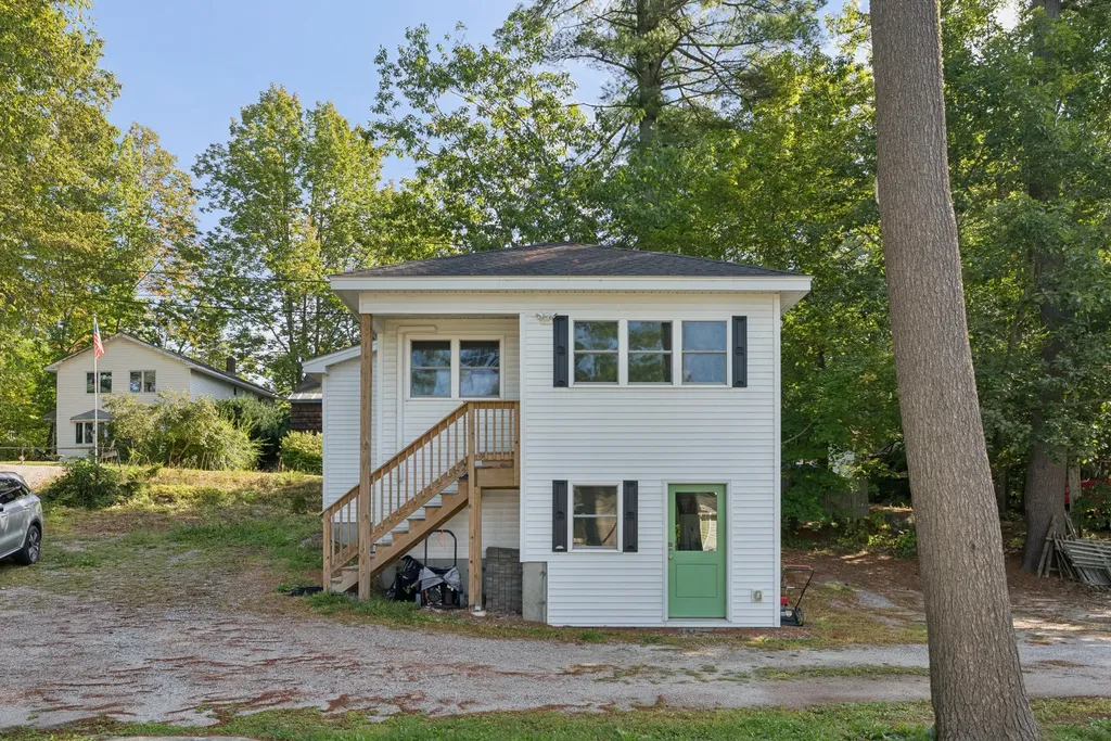 85-87 Taywood Road Auburn ME 04210