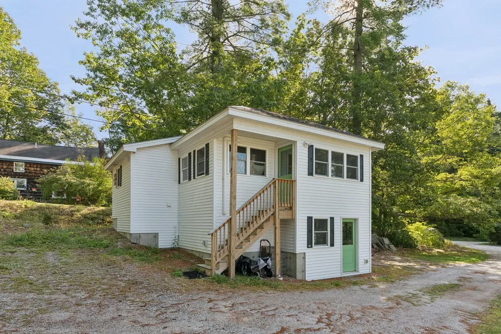 85-87 Taywood Road Auburn ME 04210