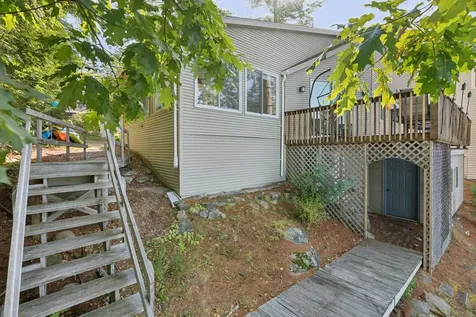 85-87 Taywood Road Auburn ME 04210