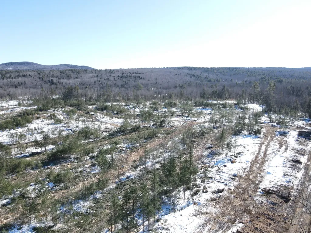 M10 L25 Cahoon Road Chesterville ME 04938