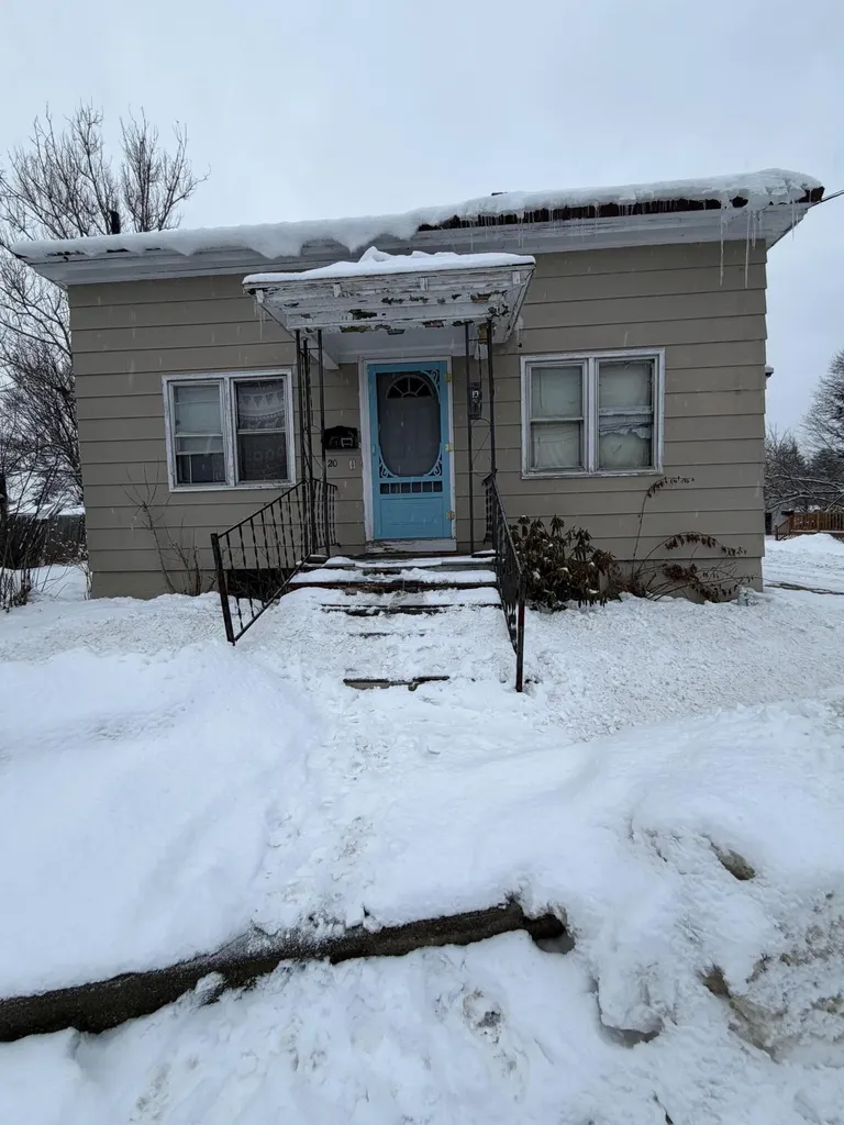 20 Thirteenth Street Bangor ME 04401