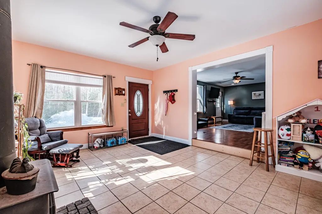 23 Zander Lane Lyman ME 04002