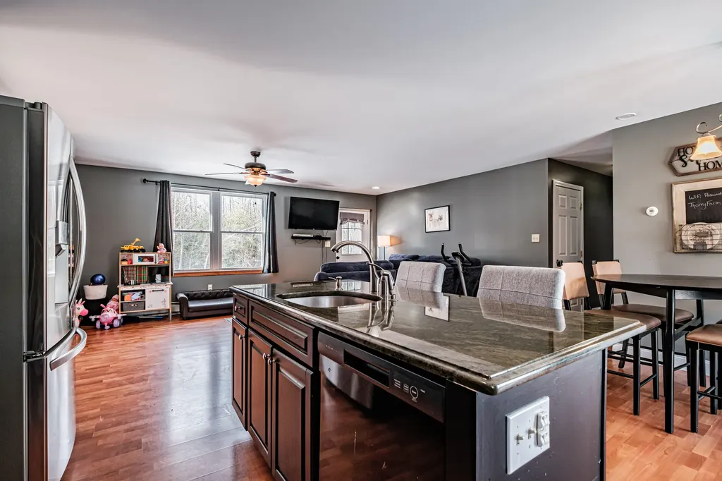 23 Zander Lane Lyman ME 04002