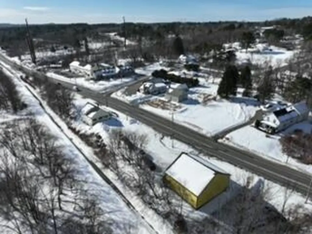501-509 Maine Avenue Farmingdale ME 04344