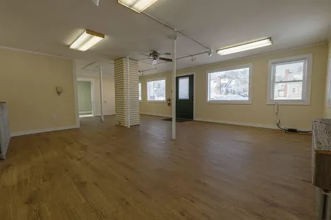 501-509 Maine Avenue Farmingdale ME 04344