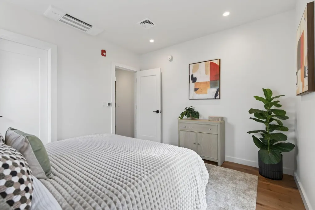 58 Cumberland Avenue Portland ME 04101