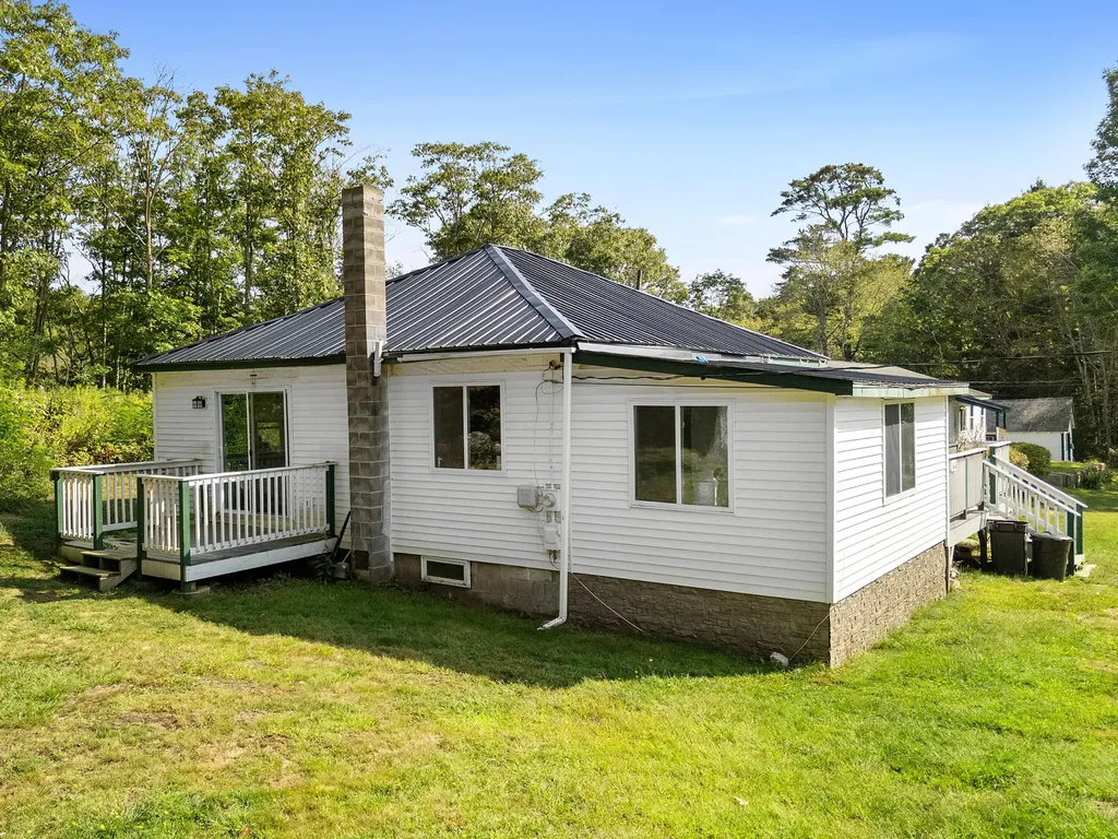 1682 &1676 Main Road Phippsburg ME 04562
