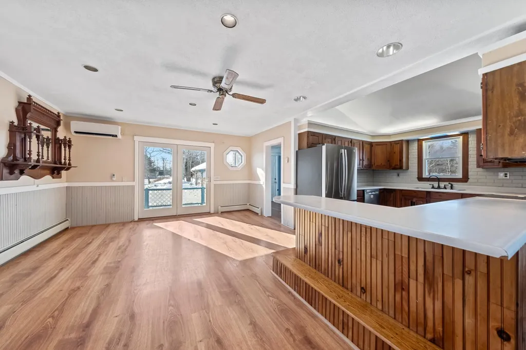 117 Ingraham Drive Owls Head ME 04854