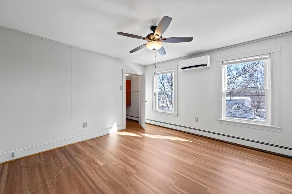 117 Ingraham Drive Owls Head ME 04854