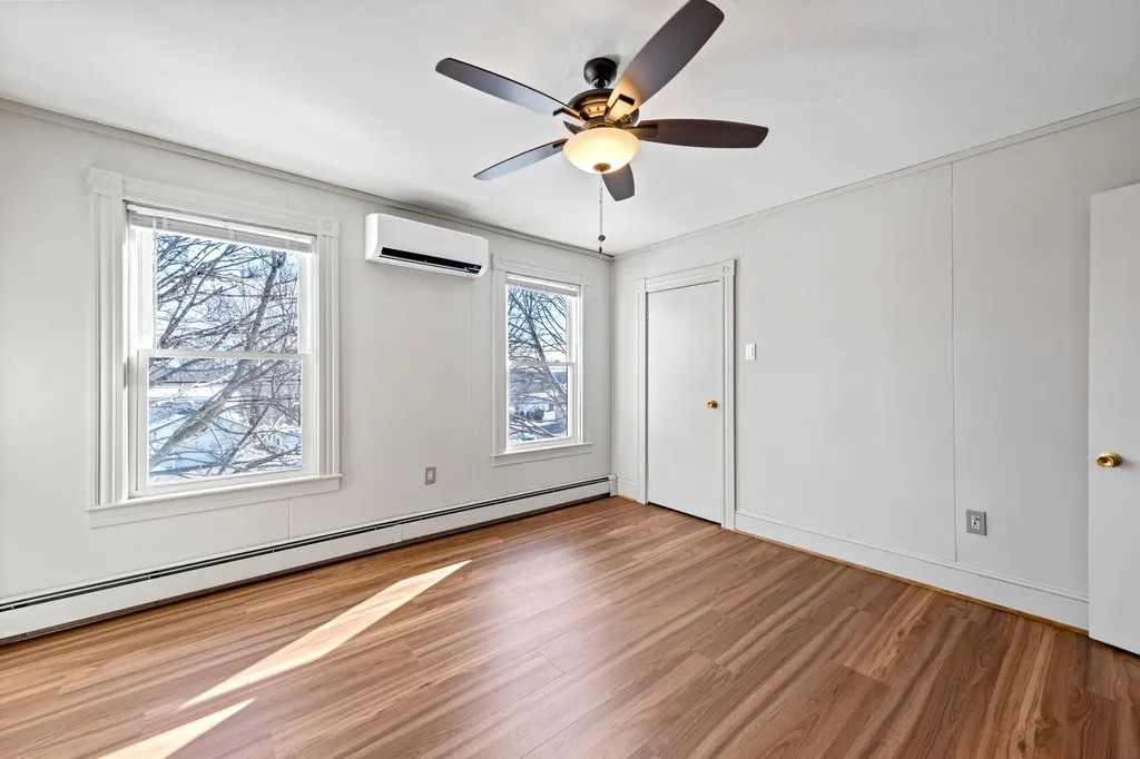 117 Ingraham Drive Owls Head ME 04854