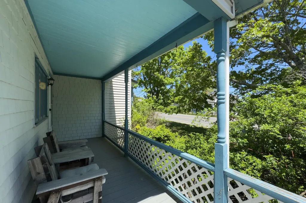 117 Ingraham Drive Owls Head ME 04854
