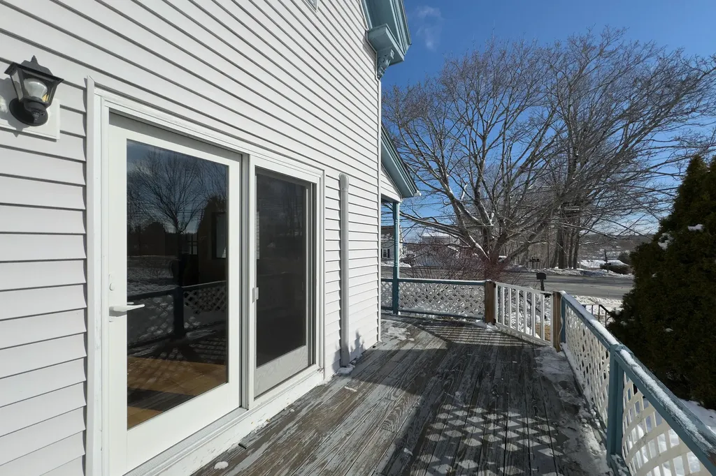 117 Ingraham Drive Owls Head ME 04854