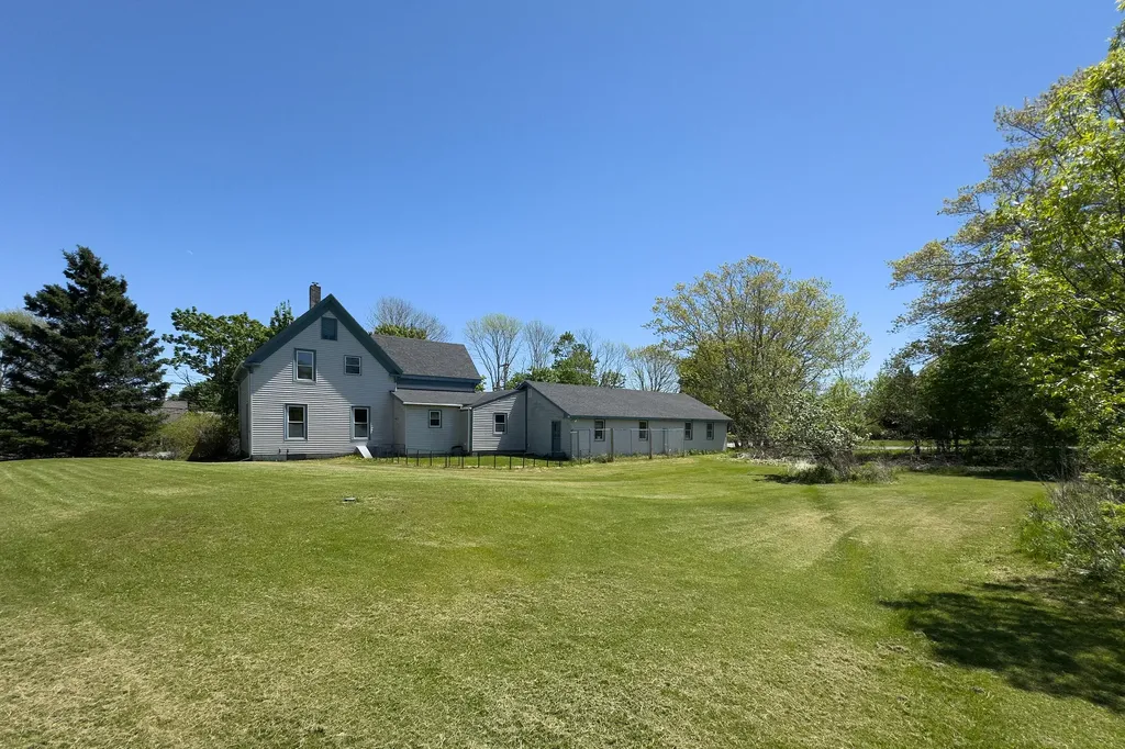 117 Ingraham Drive Owls Head ME 04854