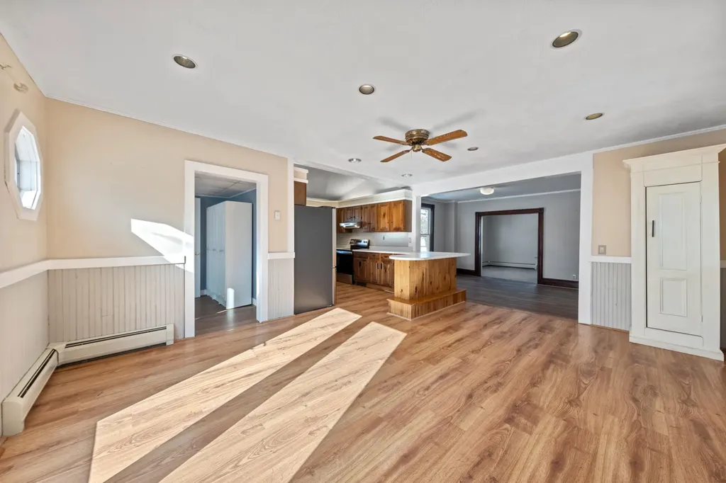 117 Ingraham Drive Owls Head ME 04854