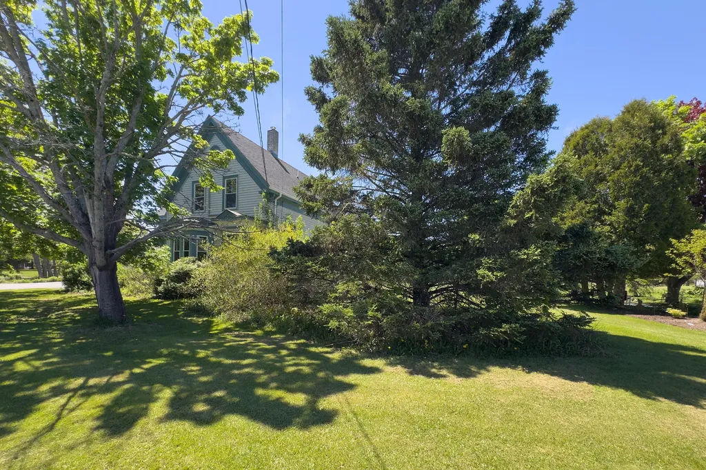117 Ingraham Drive Owls Head ME 04854