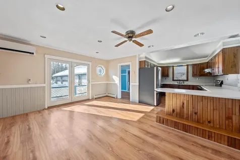 117 Ingraham Drive Owls Head ME 04854
