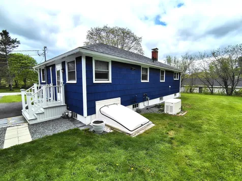 90 Whig Street Winterport ME 04496