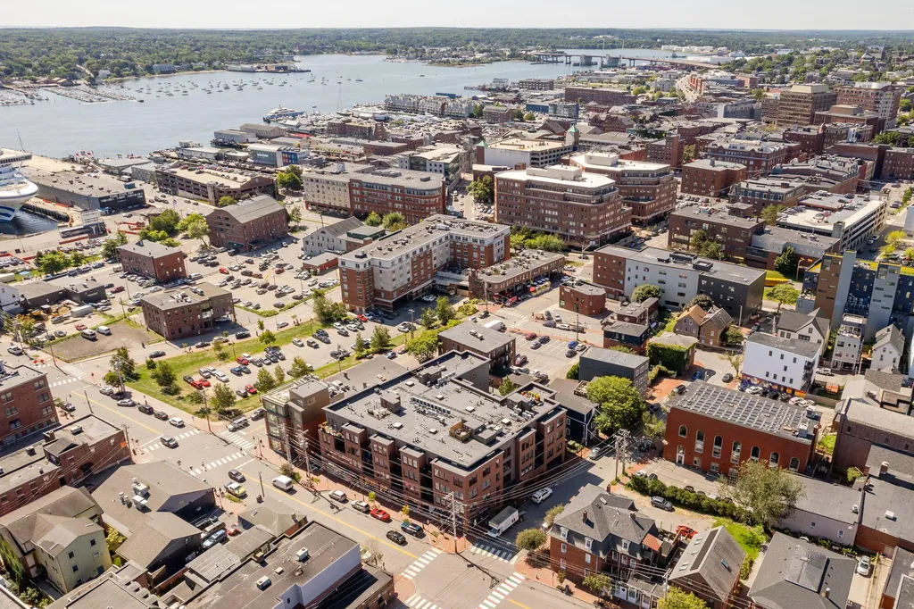 62 India Street Portland ME 04101