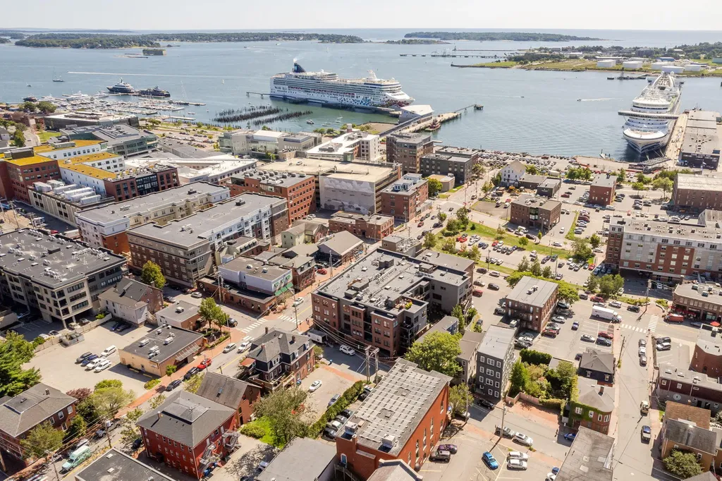 62 India Street Portland ME 04101